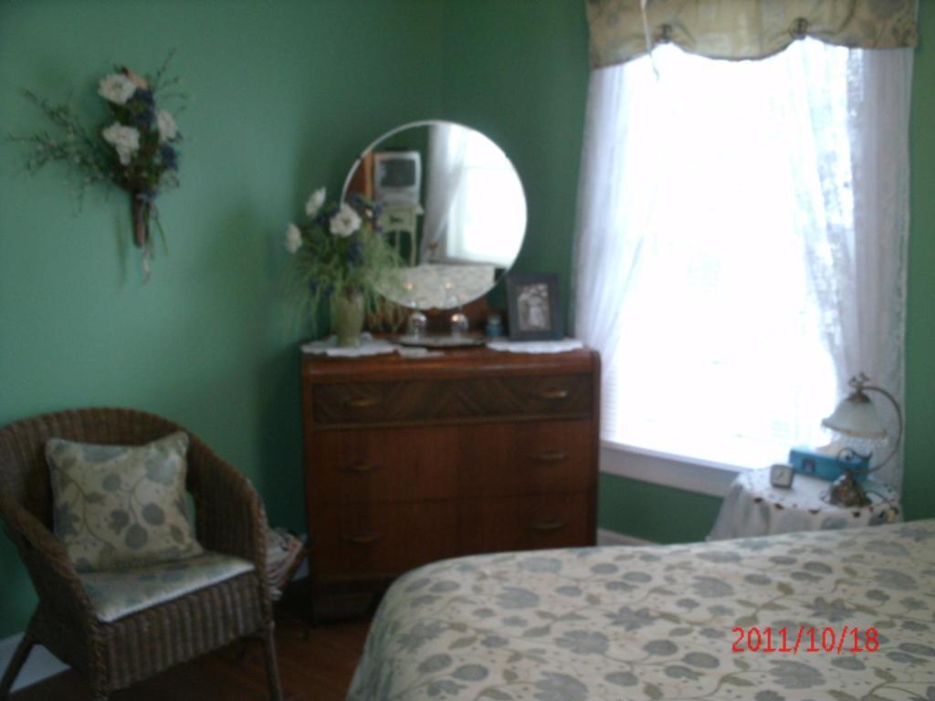 Ici Et Maintenant Bed and Breakfast Magog Rum bild